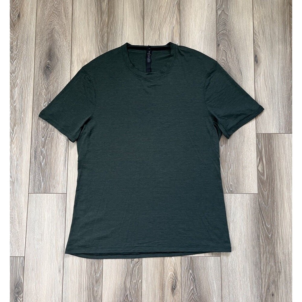Lululemon Fundamental Crew Green Short Sleeve Mens T-Shirt Preppy Tee Gym Sz M